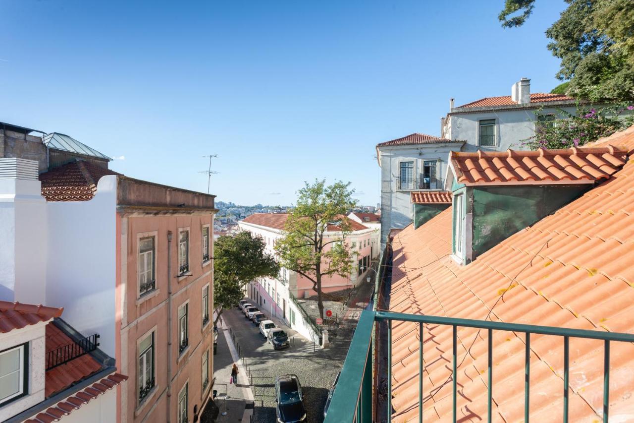 Alfama Charming Apartment With Amazing River View And Terrace Lisboa Exterior foto