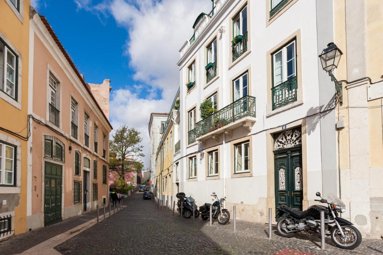 Alfama Charming Apartment With Amazing River View And Terrace Lisboa Exterior foto